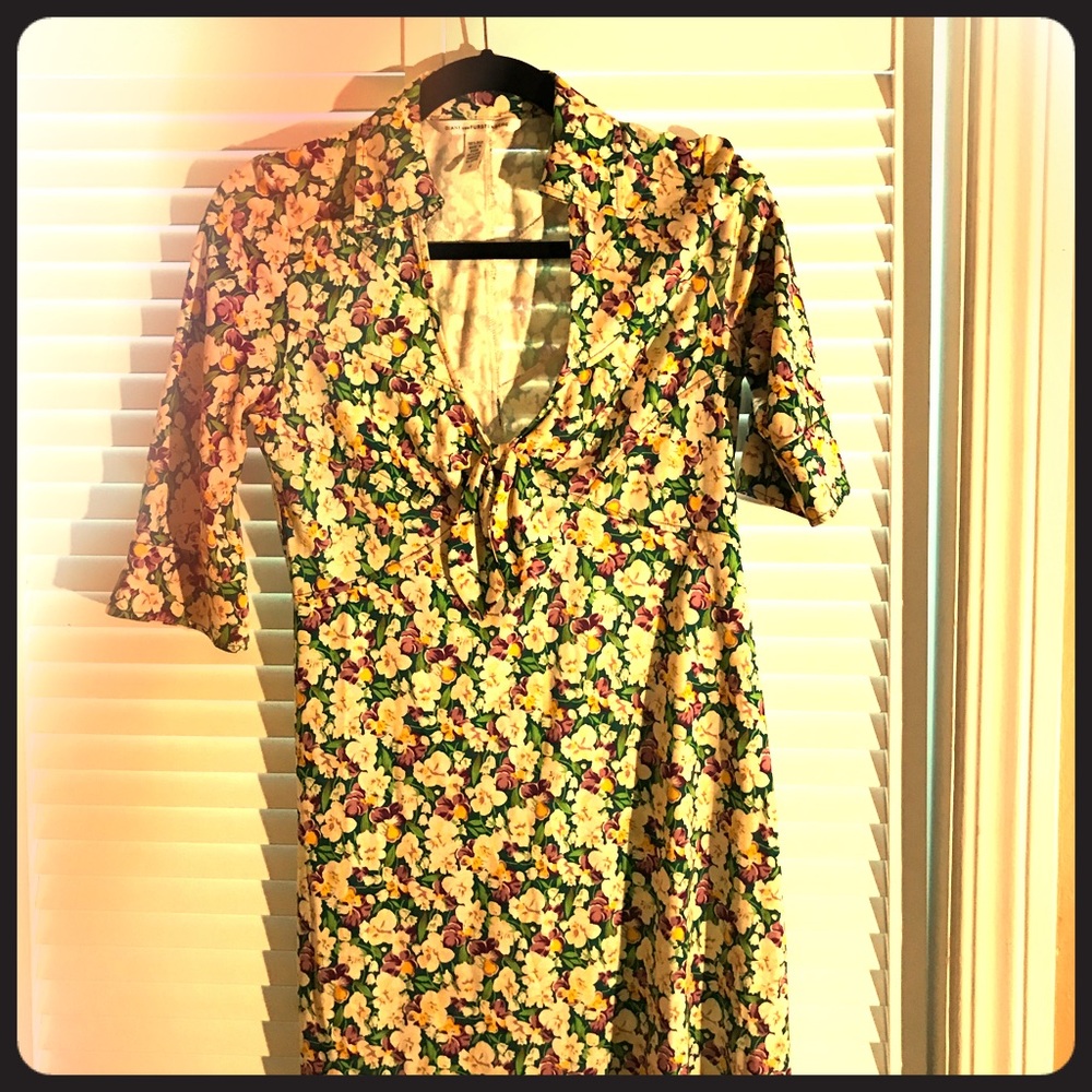 Diane Von Furstenberg all silk flower dress